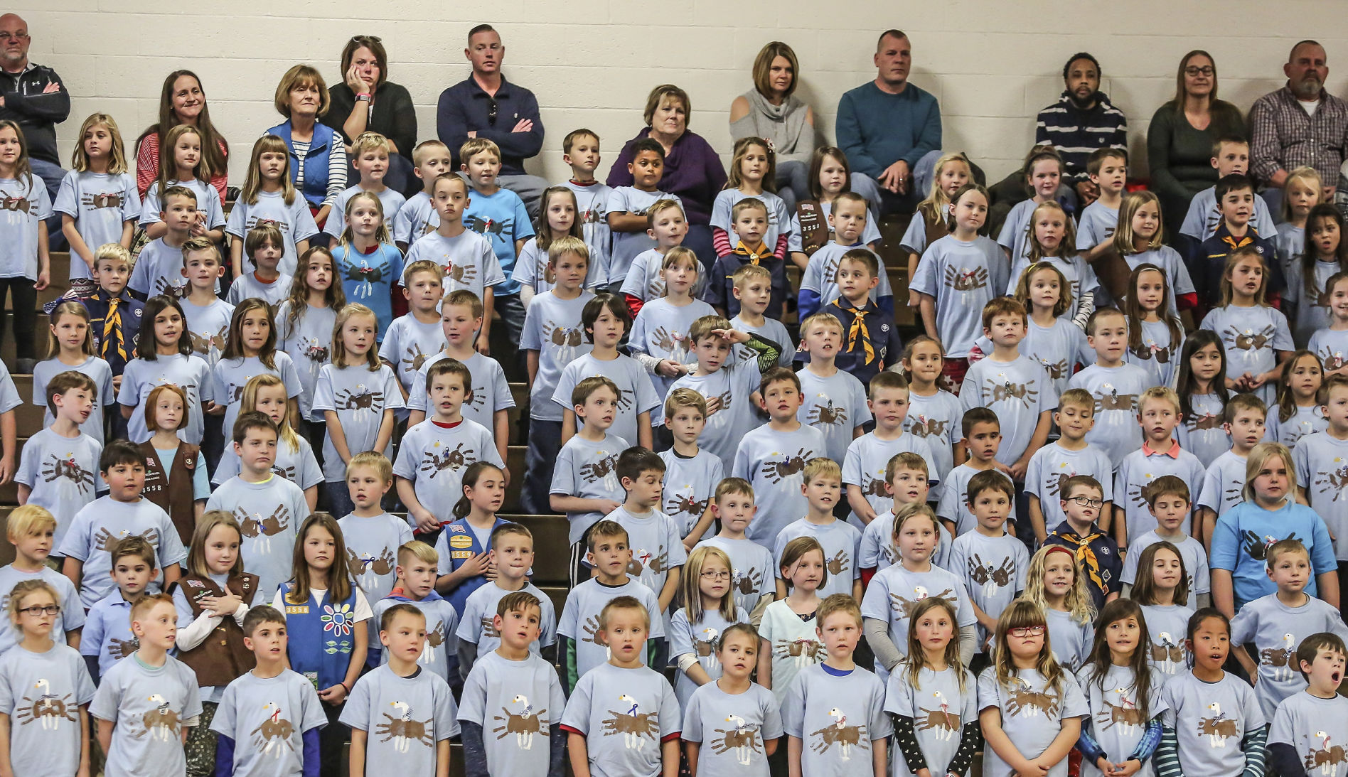 decgal veterans dayl 11 111017.JPG